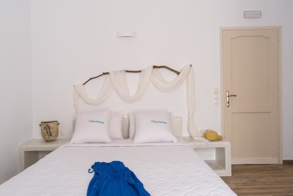 Superior Room, Partial Sea View