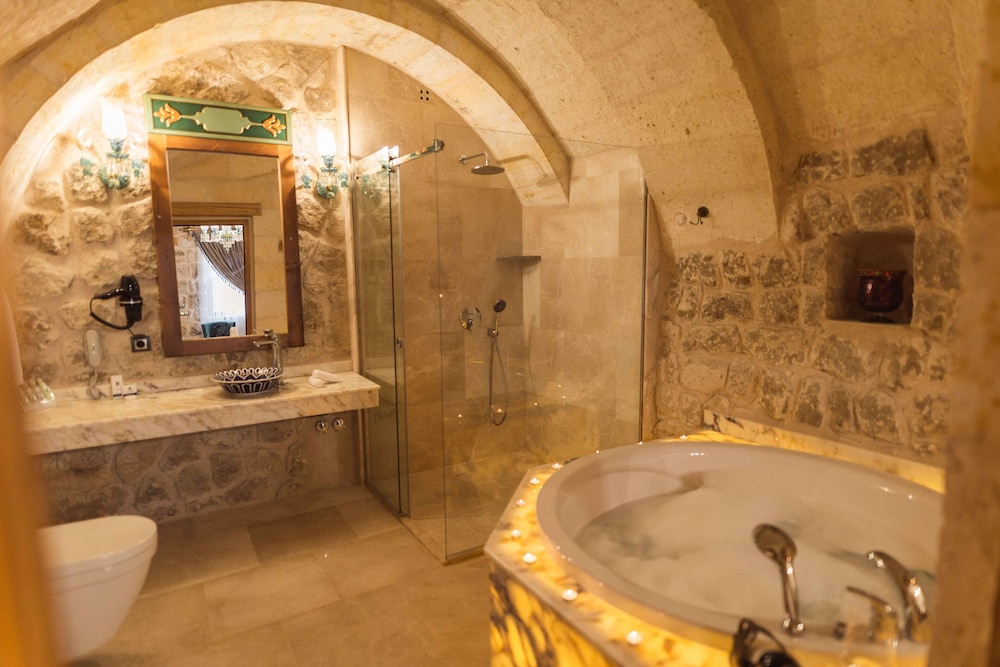 Jakuzili Suite - Photo 45