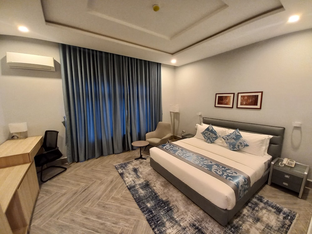 Classic Single Room