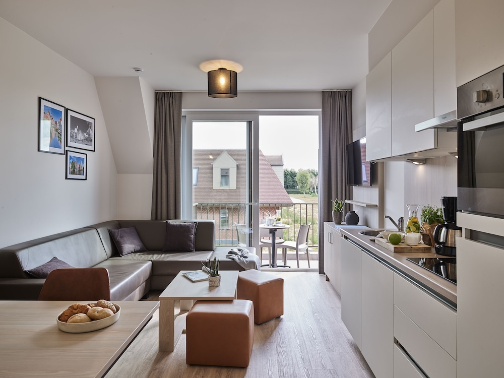 Spacious Family suite | 2 adults - 3 kids photo 3