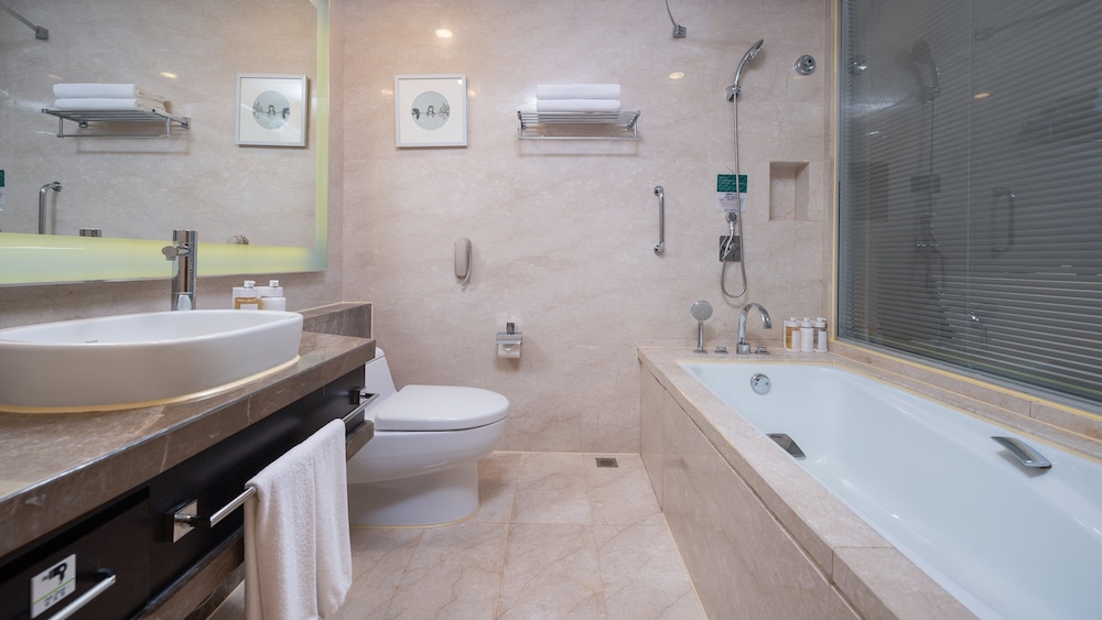 Standard Room, 2 Twin Beds (High Floor) photo 2