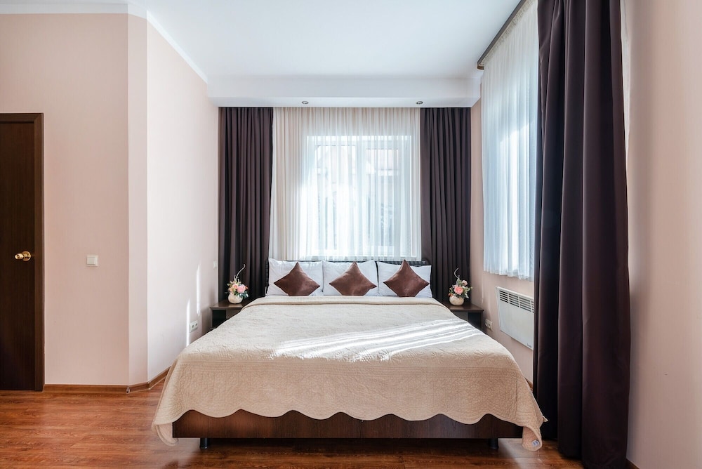 Premier Double Room, 1 Queen Bed, Balcony