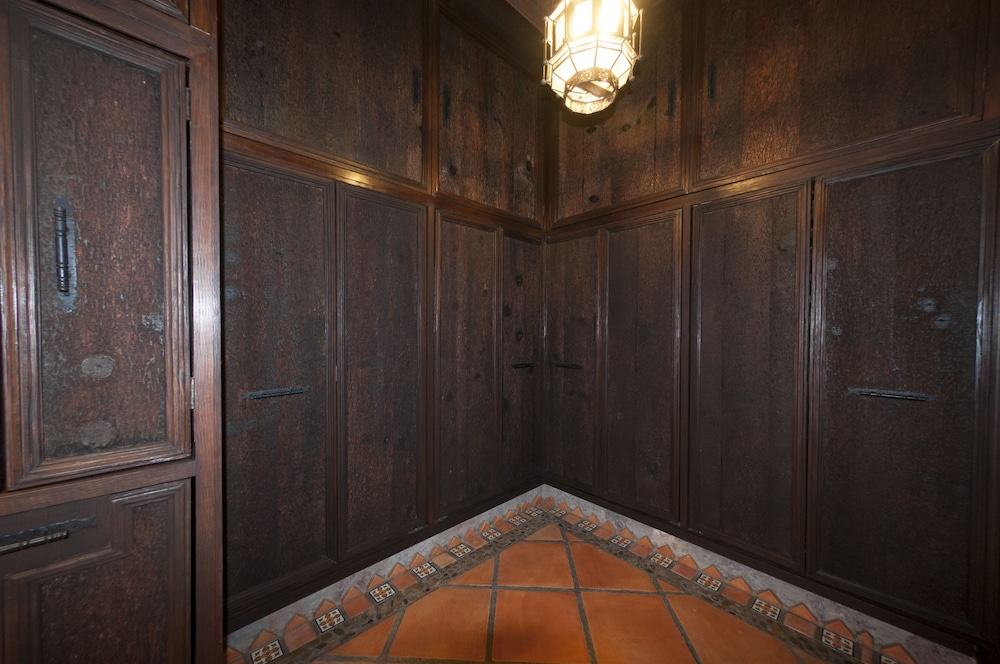 Luxury Villa, 3 Bedrooms photo 2