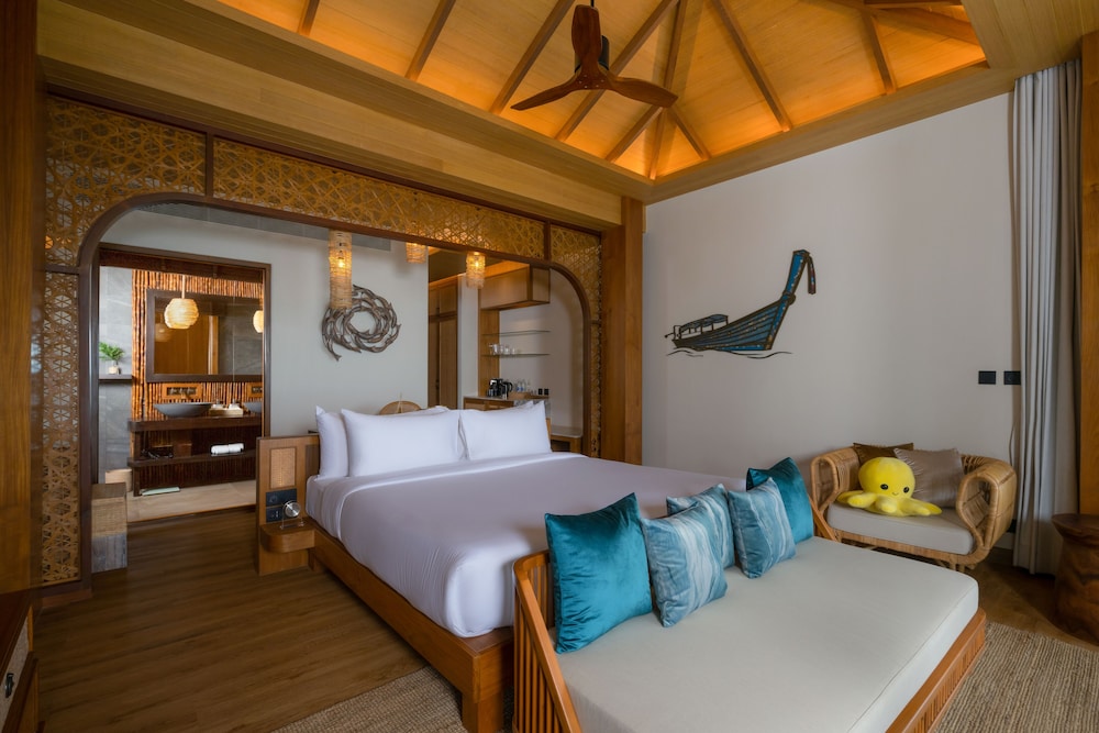 Sinae Premier Pool Suites - Photo 3