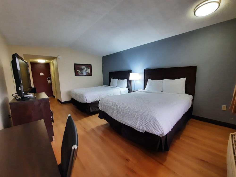Room, 2 Double Beds, Smoking - Photo 2