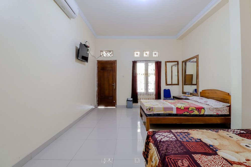 Deluxe Family Room - Photo 22