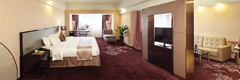 Executive Suite photo 1
