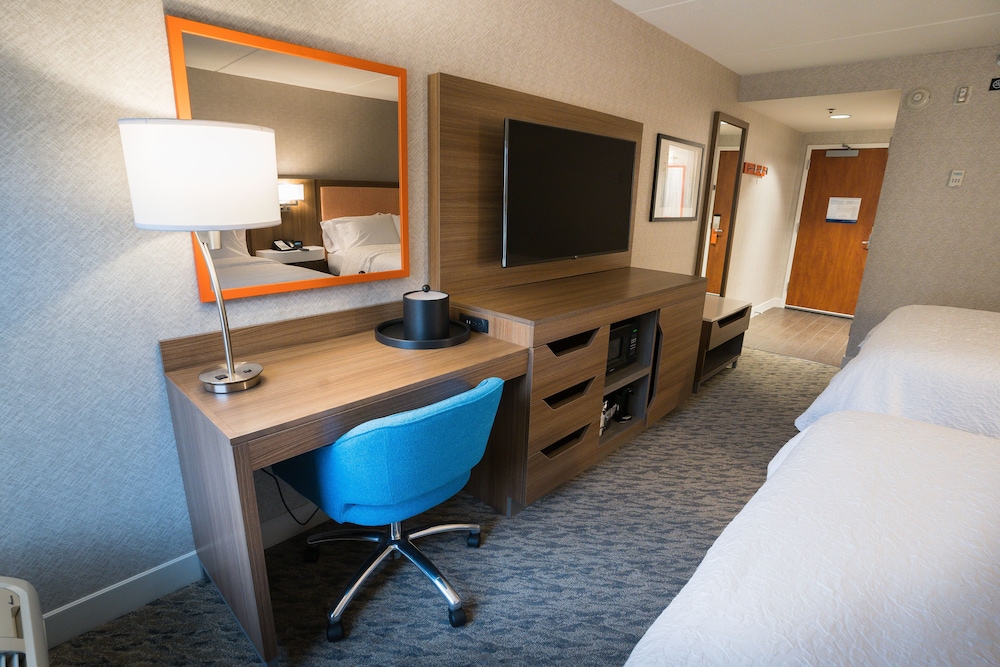 Room, 2 Queen Beds, Accessible (Hearing) - Photo 3