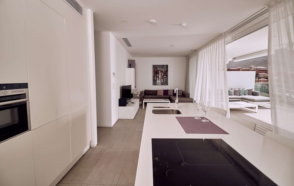 Suite, 1 Bedroom, Sea View (Divinity Bliss)