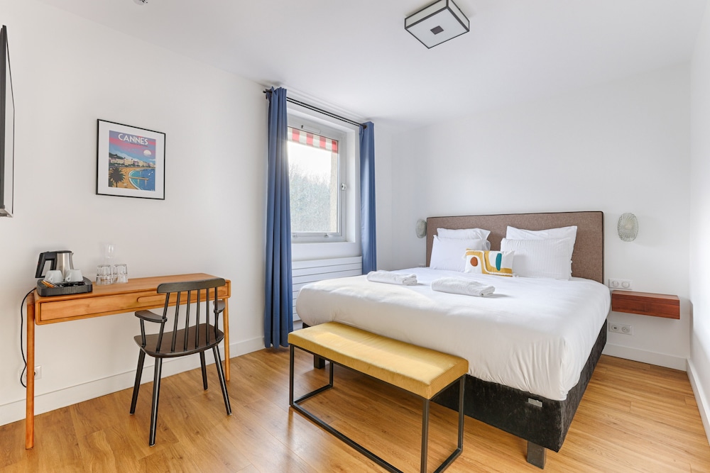 Deluxe Triple Room - Photo 1