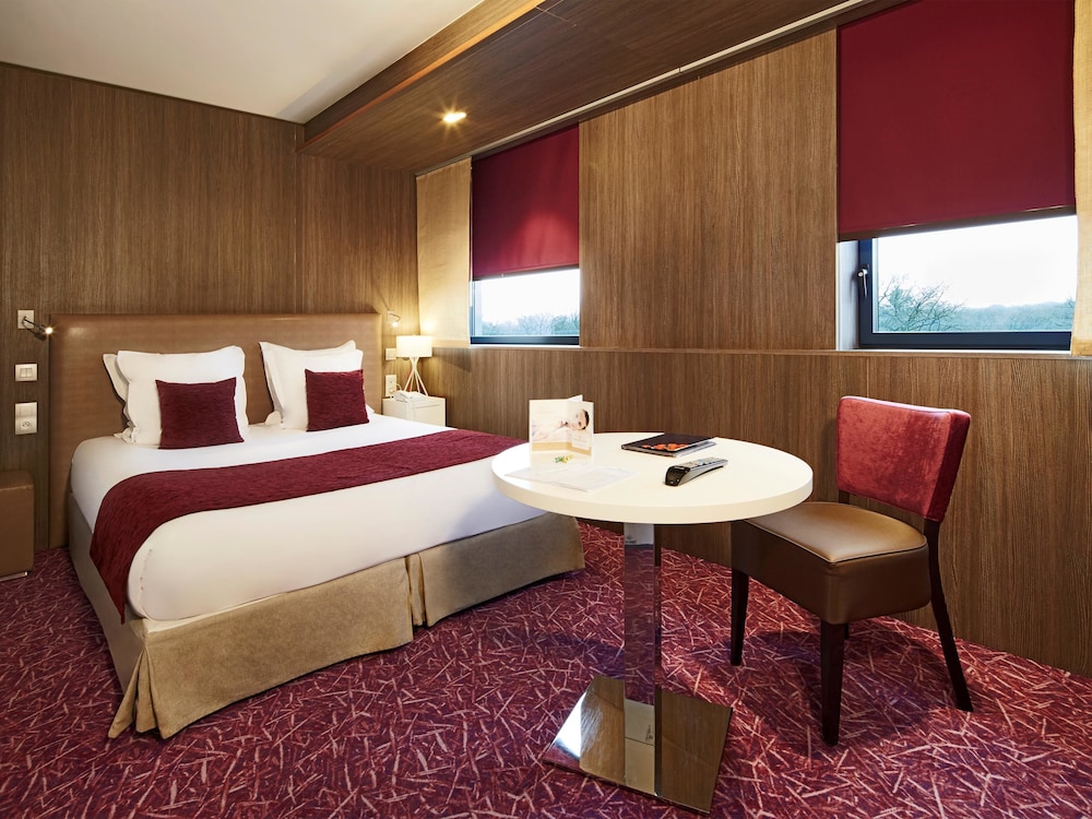 Superior Room, 1 Queen Bed - Photo 9