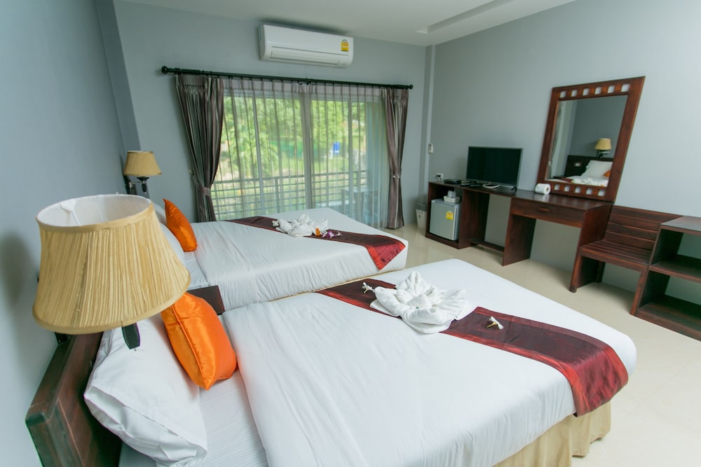 Superior Twin Room photo 2