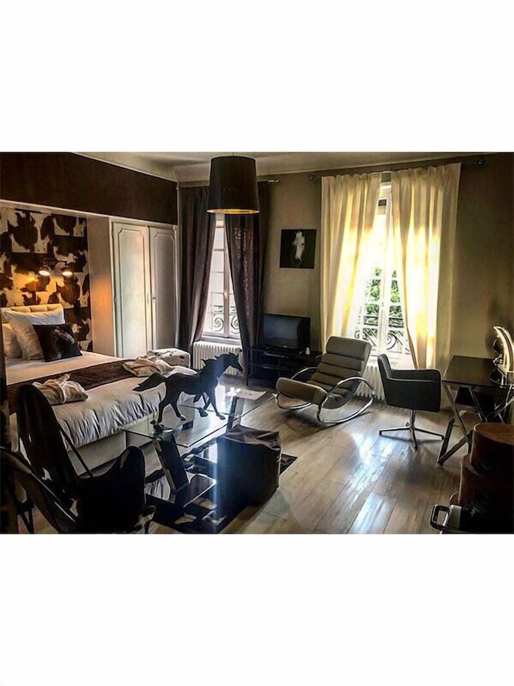 Luxury Room photo 1