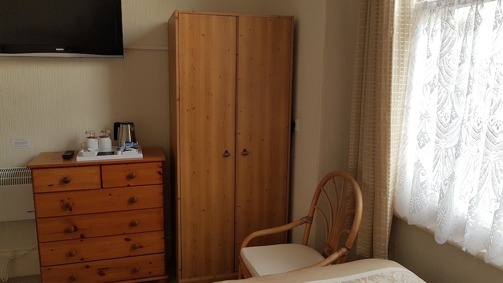 Twin Room, Ensuite - Photo 3