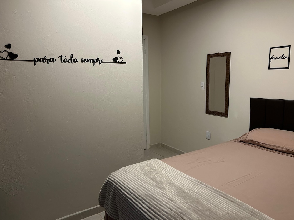 2 Bedroom Spa Cottage photo 3