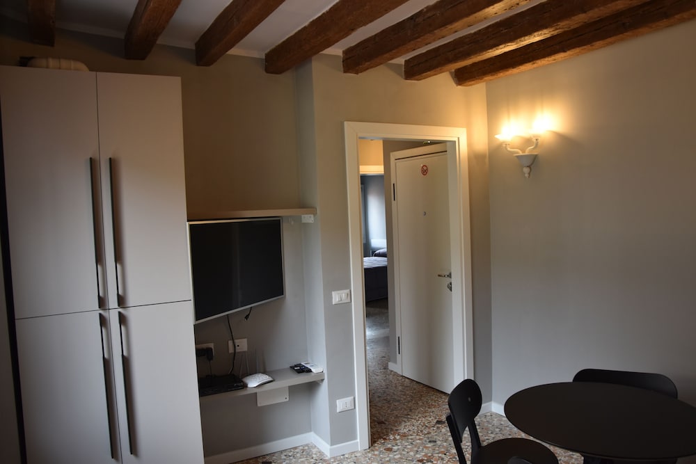 Apartment, 2 Bedrooms (Salizzada San Lio) photo 2