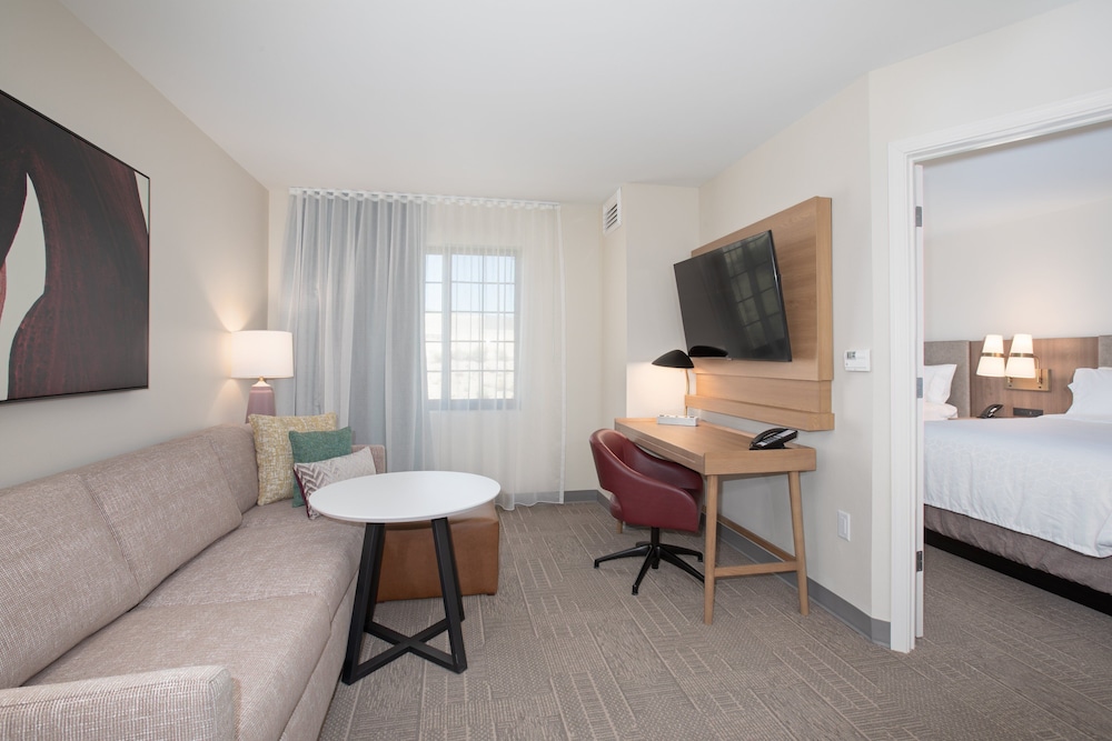 Suite, 1 Bedroom, Accessible, Kitchen (Communications)