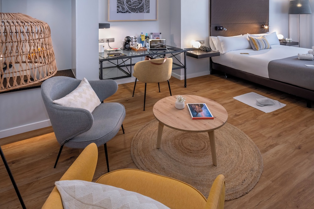 Hotel SERHS Rivoli Rambla - Photo 205