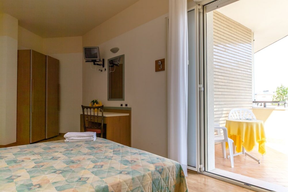 Double Room, Balcony photo 1