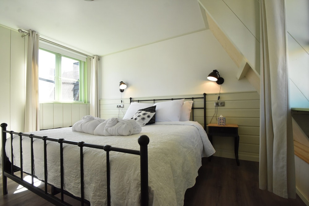 House photo 2