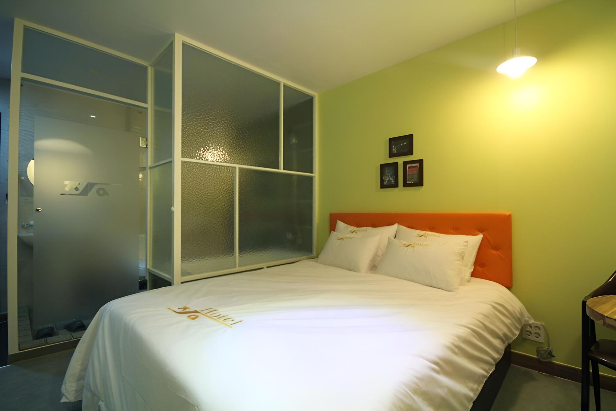 Room (Semi-Special Room) - Photo 5