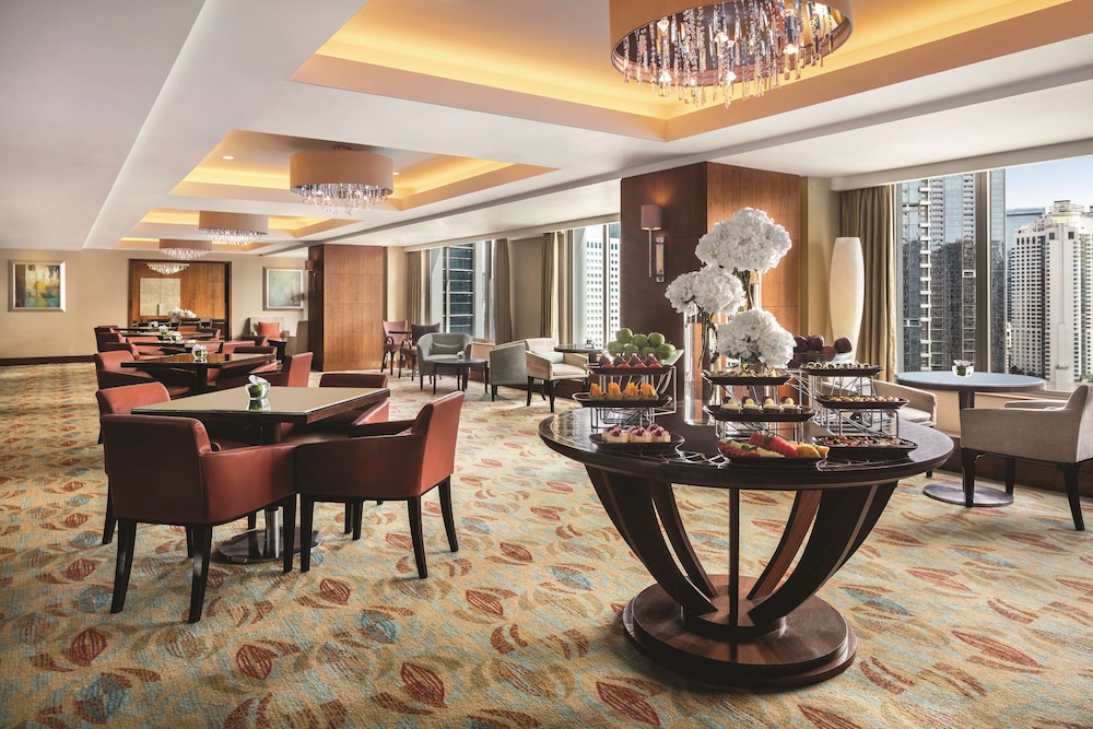 Horizon Club Room, 2 Twin Beds