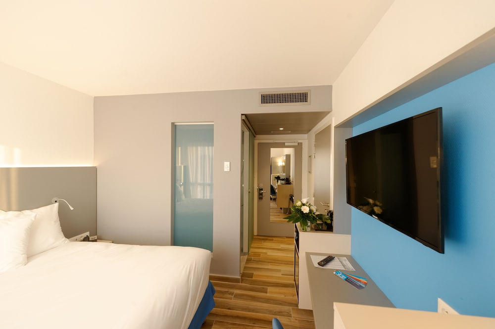 Double Room (single)