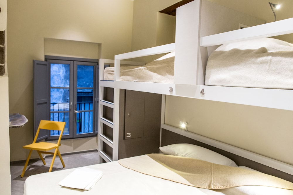Design Double or Twin Room, Private Bathroom photo 2