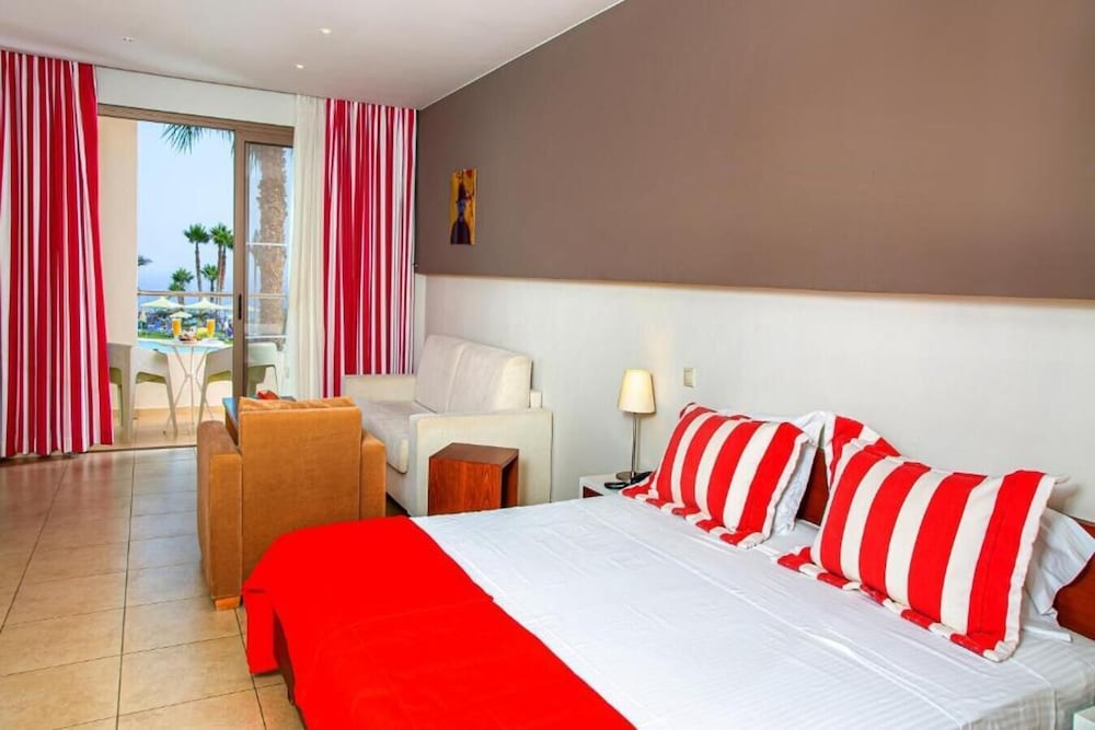 Mini Villa with Sea View - Photo 4