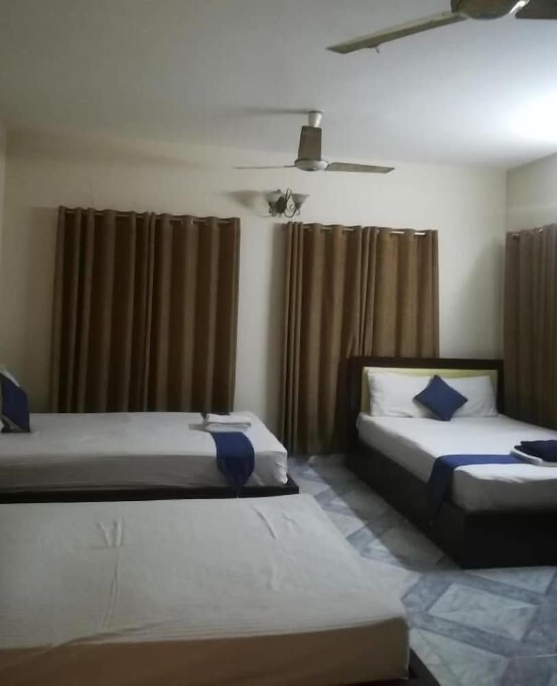 Deluxe Triple Room photo 1