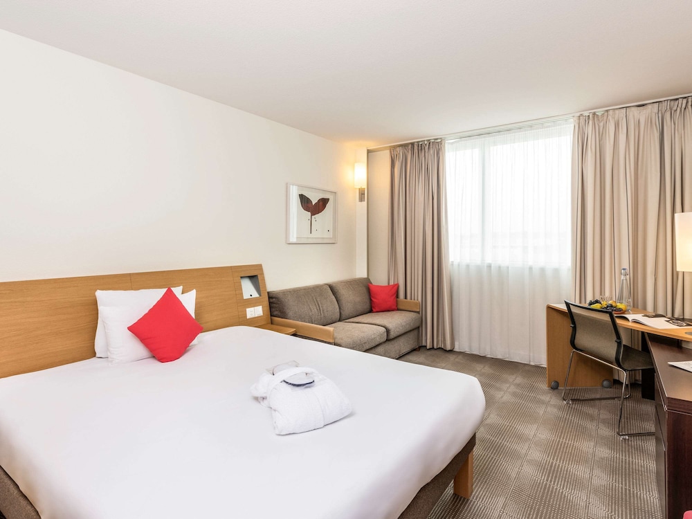 Executive Room, 1 Queen Bed with Sofa bed, Non Smoking