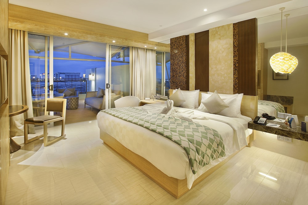 Premier Room, 1 King Bed, Resort View