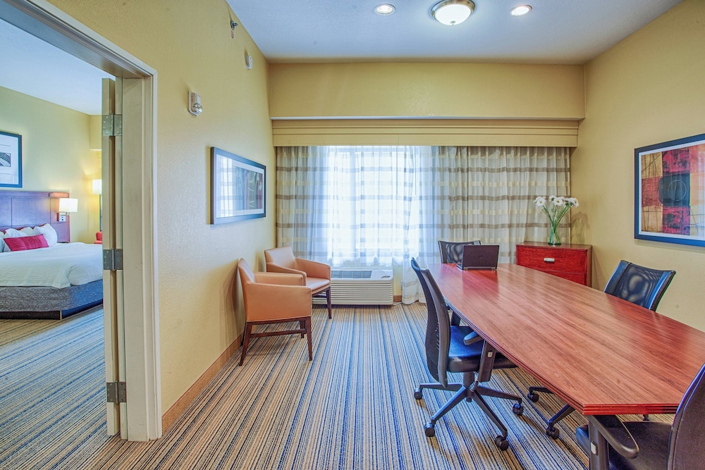 Suite, 1 Bedroom, Balcony