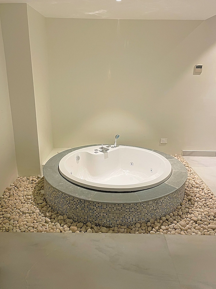 Luxury Studio Suite