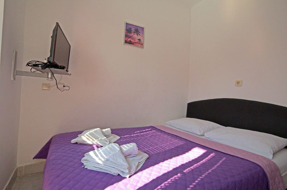 Classic Studio, 1 Double Bed, Balcony
