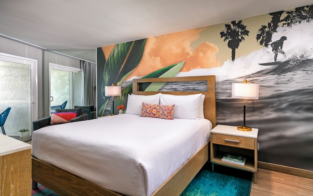 Suite, 1 King Bed, Balcony, Ocean View - Photo 6