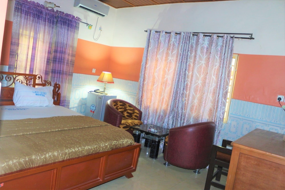 Executive Room photo 3