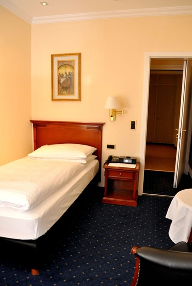 Single Room, City View photo 2