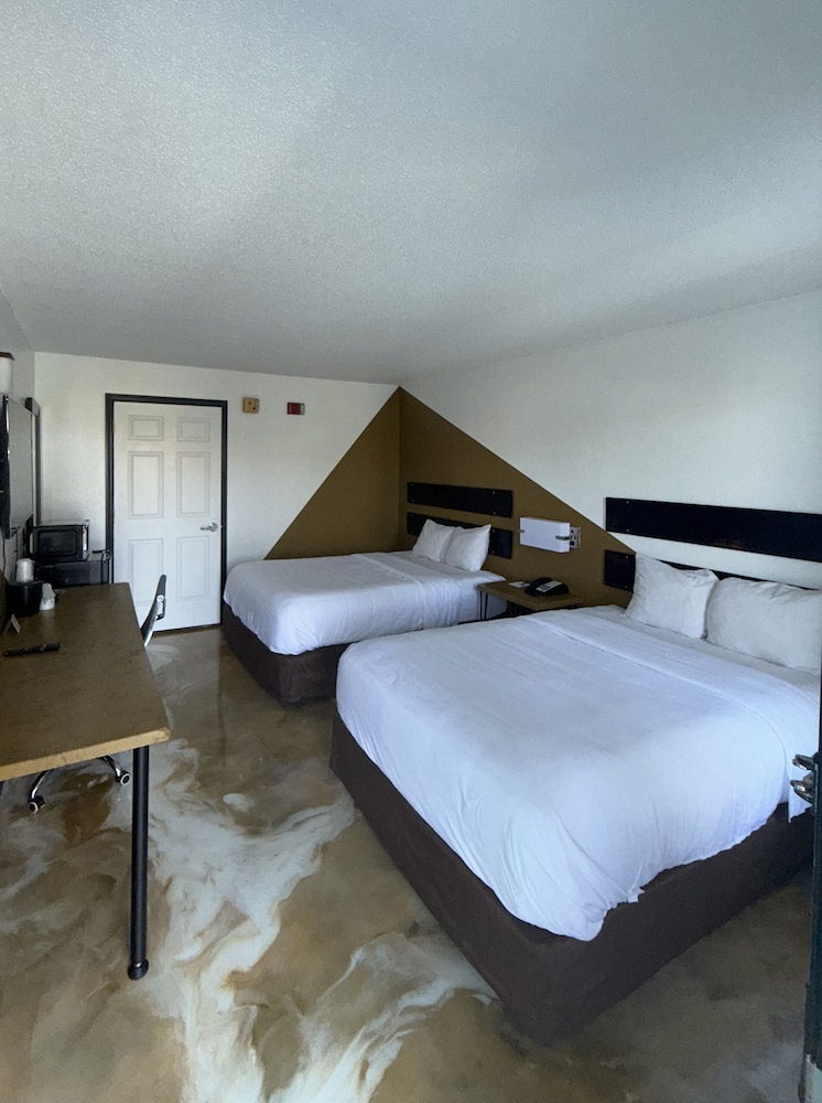 Basic Room photo 1