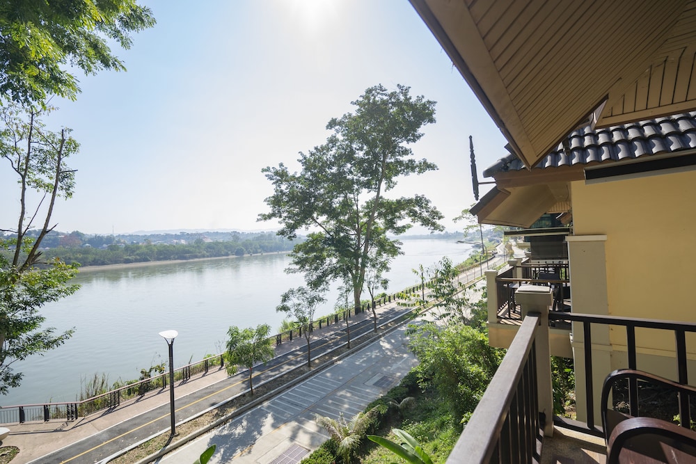 Resort River View - Photo 3