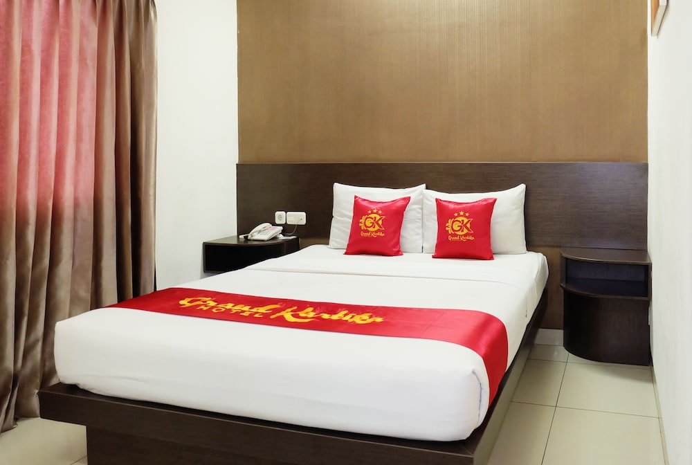 Deluxe Double Room - Photo 14