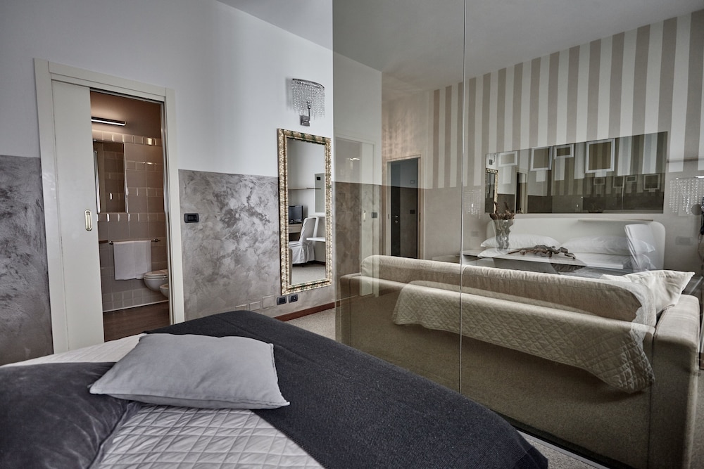 Junior Suite Gold photo 1