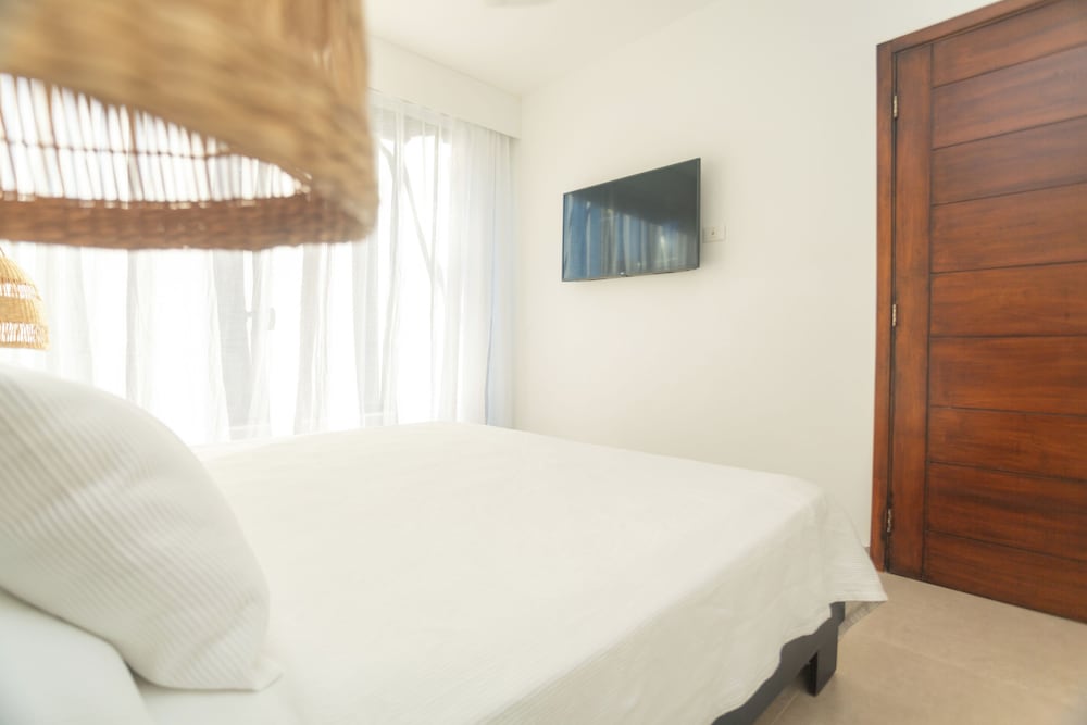 Standard Apartment, 1 Queen Bed photo 2