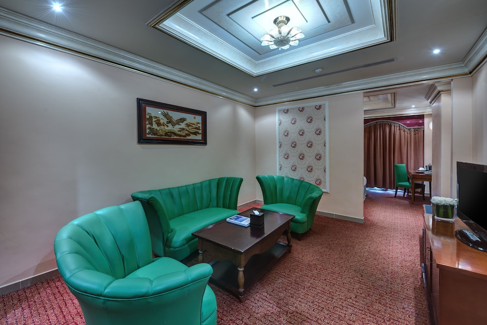 Business Double Room, Smoking, City View photo 2