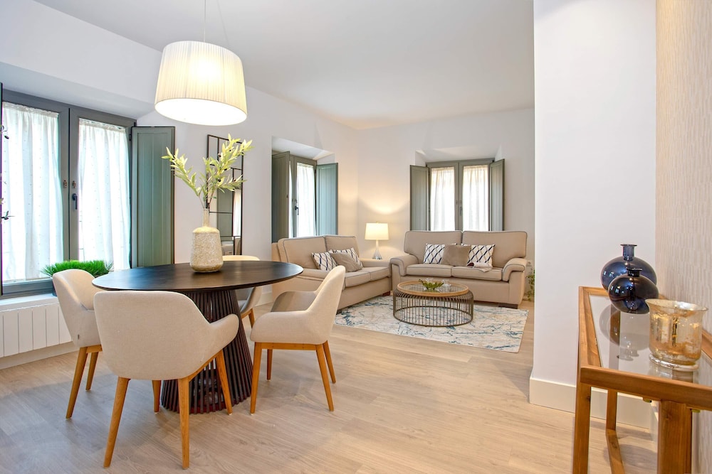 Apartamento (2 Habitaciones)