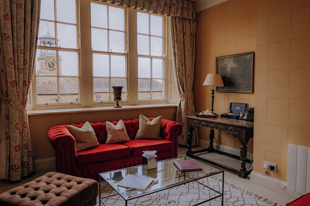 Richmond Junior Suite photo 2
