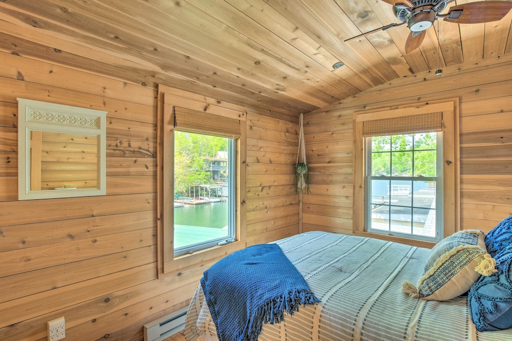 Cottage (2 Bedrooms) photo 1