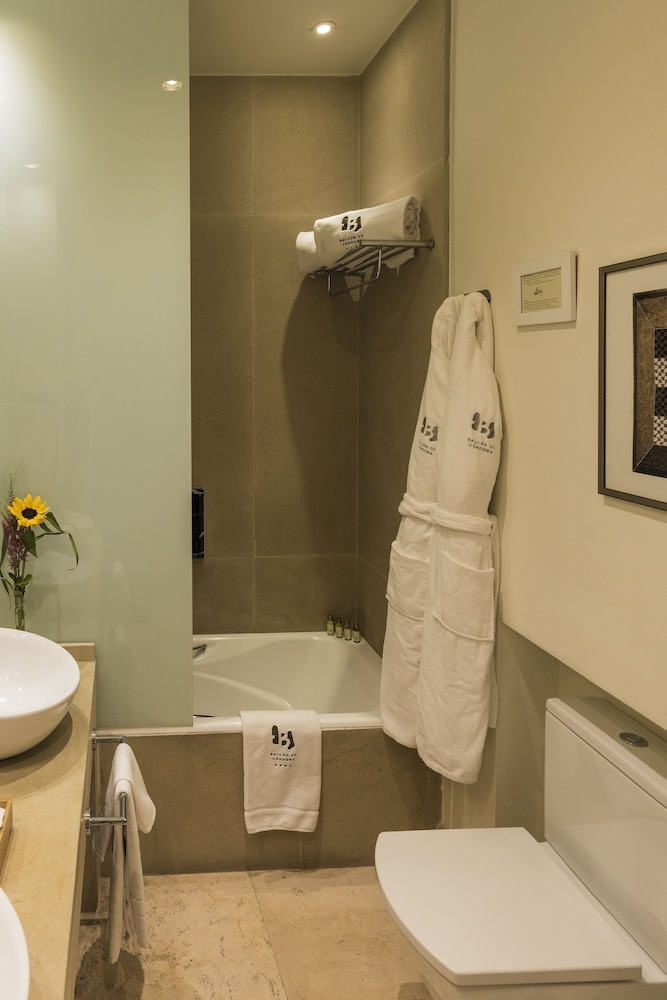 Superior Double Room - Photo 14