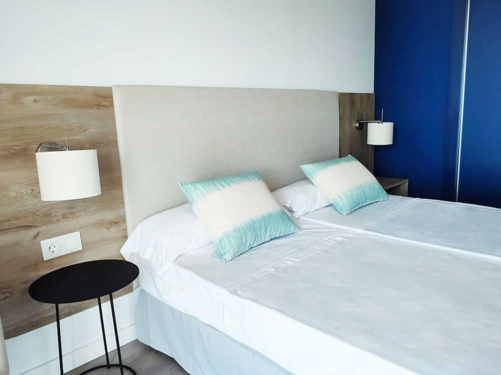 Standard Room, City View photo 3