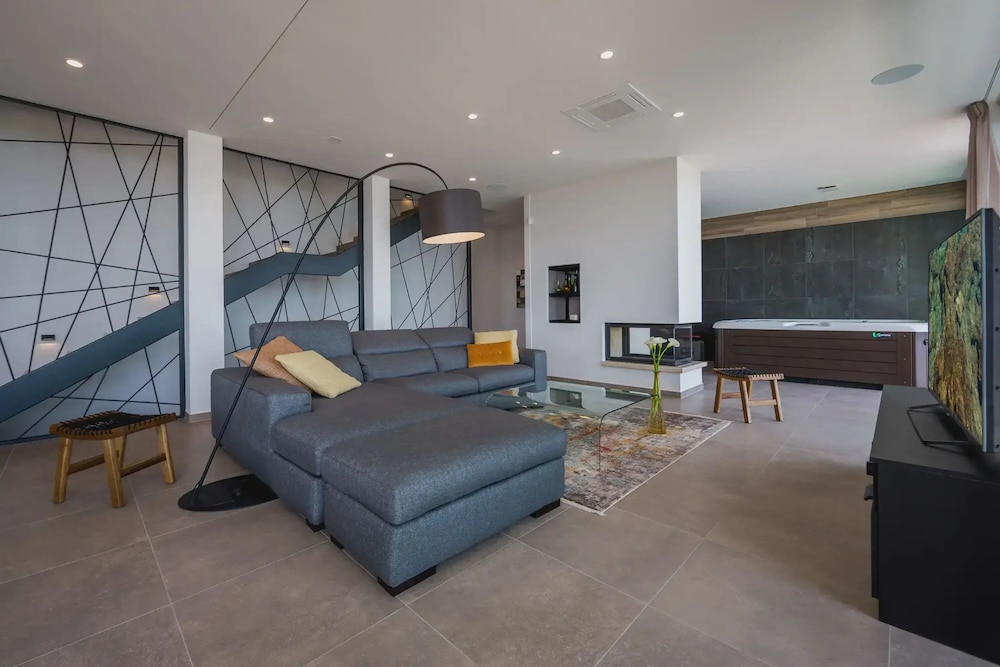 Apartamento Comfort, 2 Habitaciones, Vista al Jardín